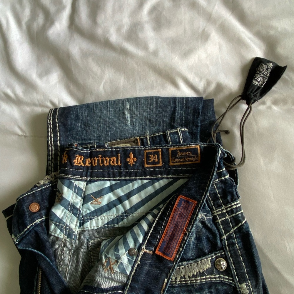 Men’s rock revival jeans. Size 34